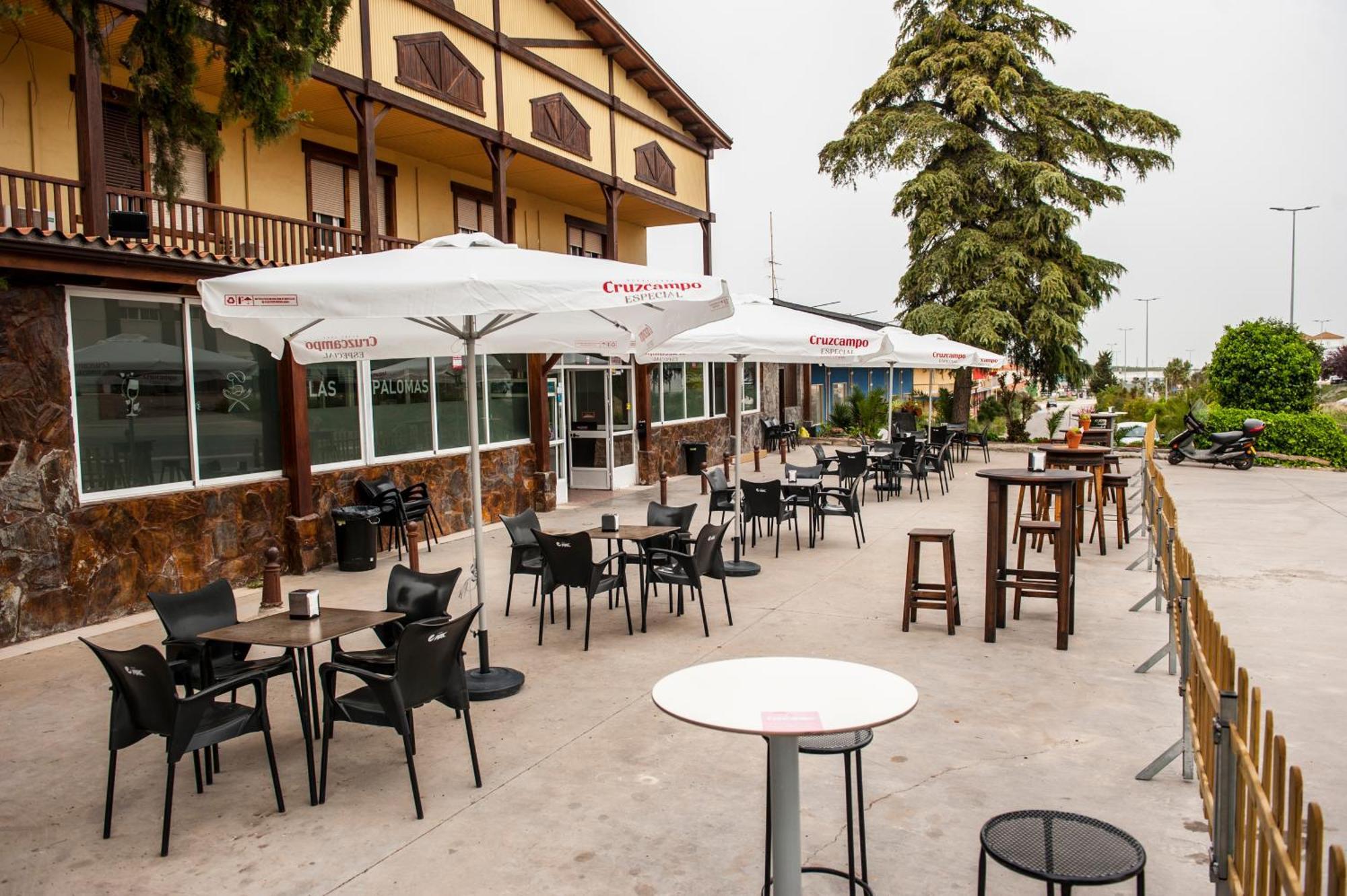 Hostal Las Palomas Lucena Luaran gambar